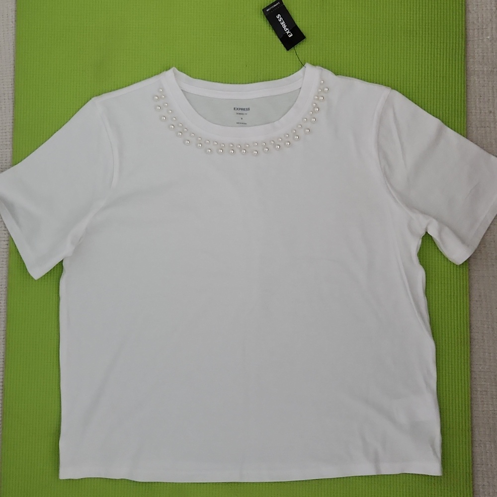NWT Express Pearl-Embellished Crewneck Tee - White Size Medium